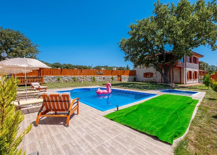 The Antiphellos * Cerler