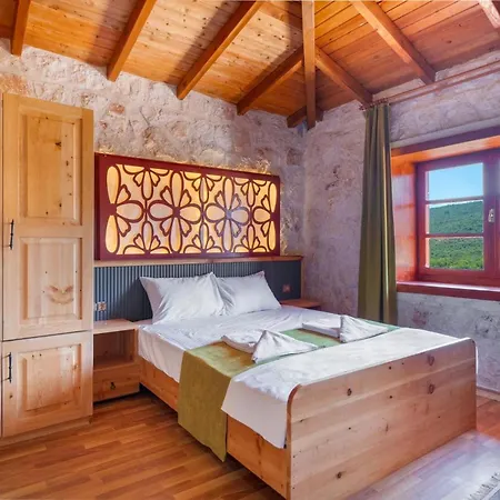 The Antiphellos Cerler