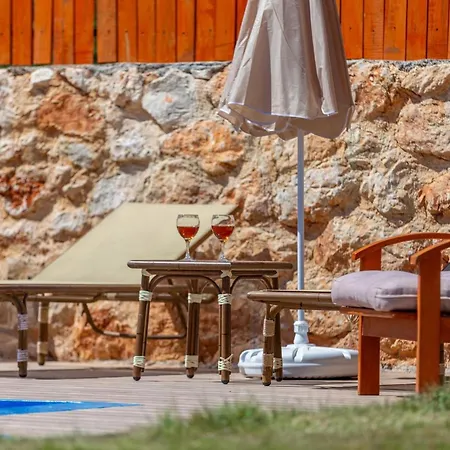 Willa The Antiphellos *