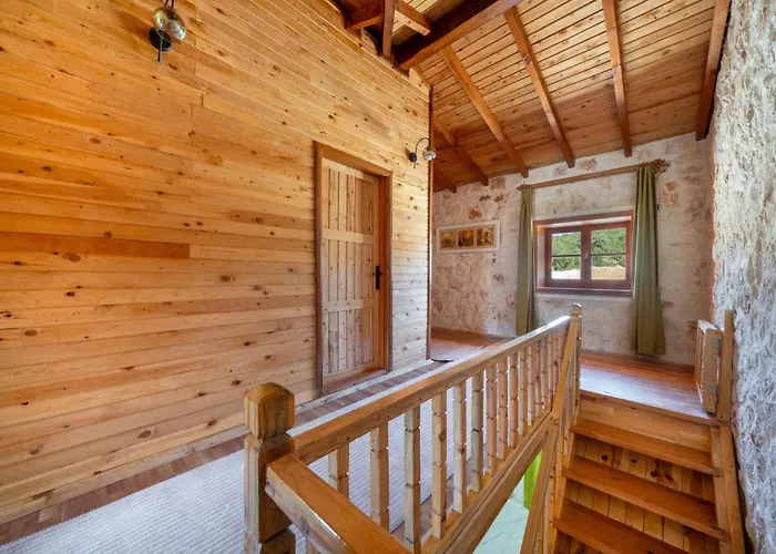 The Antiphellos فيلة *