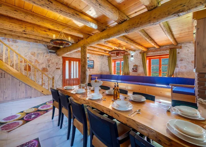 فيلة The Antiphellos